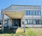 dom u gnojnici