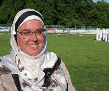 Lukavac  „Cvijetom sjećanja“  odao počast žrtvama genocida u Srebrenici