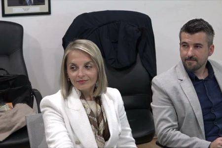 Lukavac među liderima u podršci mladima: KULT uručio priznanje Gradu