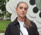 Mimohod učenika i profesora u Lukavcu: Sjećanje na žrtve genocida u Srebrenici