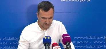 Penzioneri sa minimalnim penzijama u TK uz augustovske penzije dobit će 100 KM