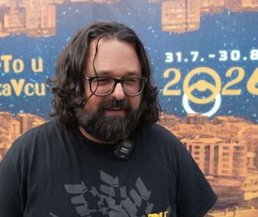 Promocija romana „Safari u Sarajevu“ u Lukavcu, Andrej Nikolaidis
