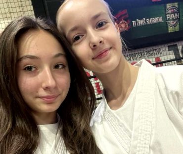 Sportisti iz Lukavca briljirali! Preko 40 medalja sa turnira u Tešnju, Tuzli i Zvorniku