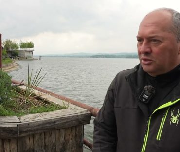 SRD “Smuđ” Lukavac uspješno realizovalo akciju čišćenja dijela obale jezera Modrac