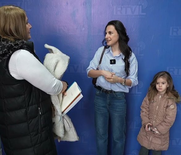 Sutra u Lukavcu promocija knjige „Mog života dio“ autorice Alme Ahmetović