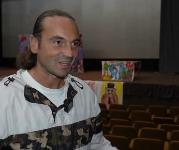 U Lukavcu odigrana predstava Brainrotovi