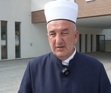 Sutra svečano otvorenje Islamskog centra u Lukavcu